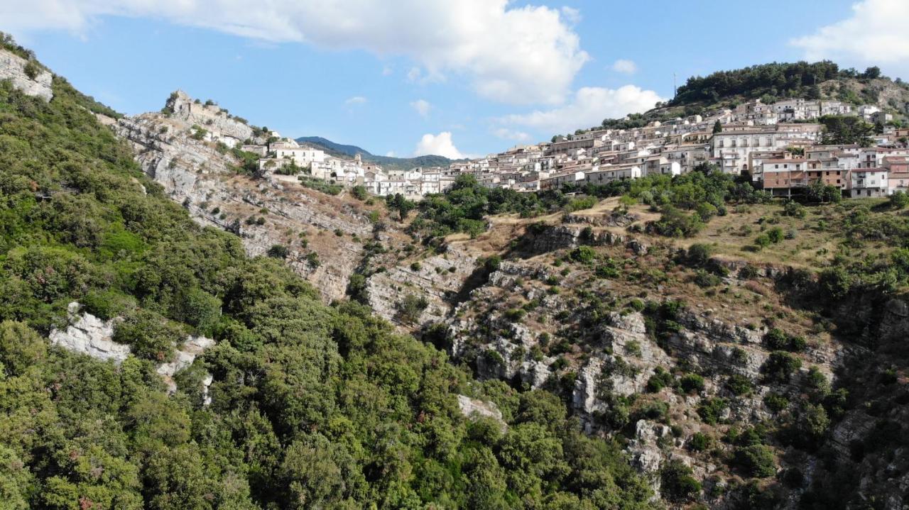 Casa Dell'Escursionista Bed & Breakfast Cerchiara di Calabria Exterior photo